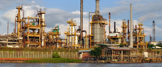 Petrochemical plant, Barrancabermeja refinery, seen from the Magdalena river, Colombia