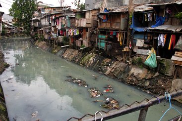 Rehabilitating Jakarta's waterways to mitigate flood risk